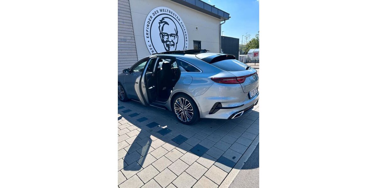 Kia pro ceed / ProCeed 113.500 km 14.800 &euro; kempten 87439