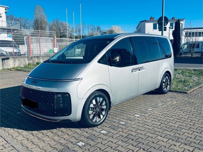 Hyundai STARIA 37.900 km 38.300 € Bingen 55411