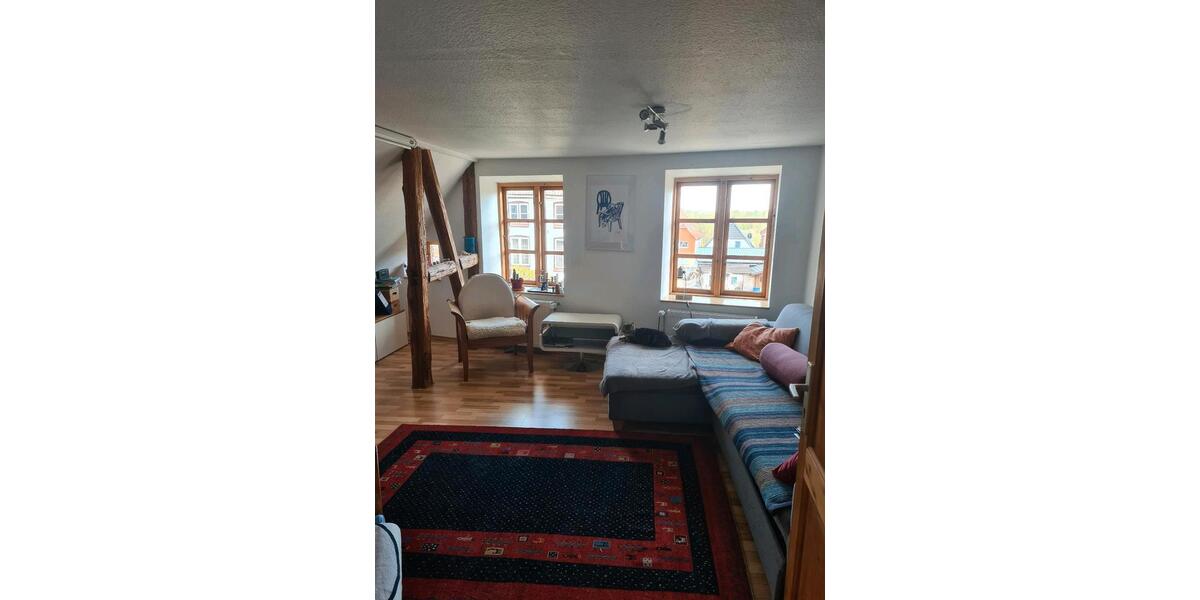 Dachgeschoßwohnung Lüdersdorf - 3 Zimmer, 70 m&sup2;, 1.095&euro; | Angebot:26326840