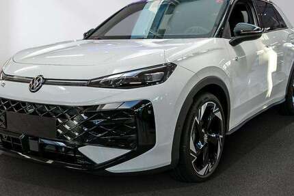 VW T-Roc 2.500 km 39.890 € Bad Oldesloe 23843