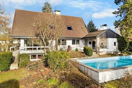 Haus Neusäß - 6 Zimmer, 193 m&sup2;, 2.900&euro; | Angebot:23838311