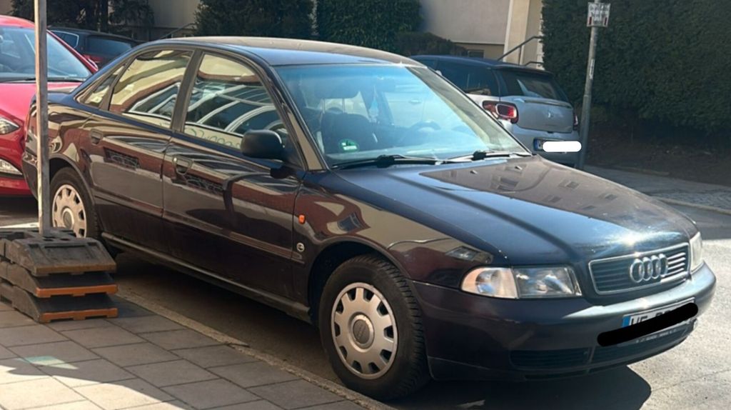 Audi A4 219.350 km 950 &euro; Weimar 99423
