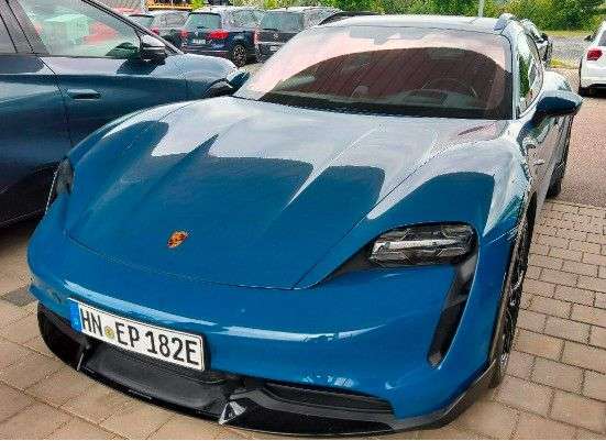 Porsche Taycan 38.500 km 83.999 &euro; Reutlingen 72766