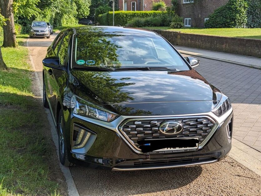 IONIQ