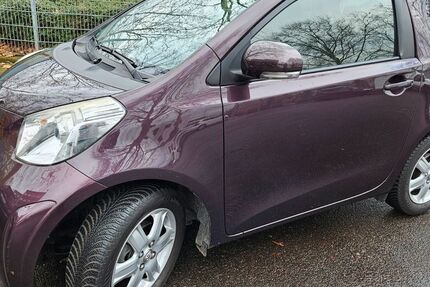 Toyota IQ 50.000 km 6.700 &euro; Köln 50829