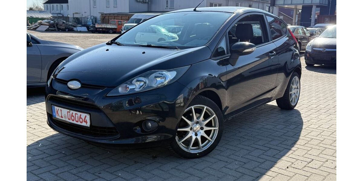 Ford Fiesta 199.000 km 2.299 &euro; Schwentinetal 24222