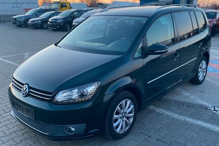 VW Touran 208.698 km 5.950 &euro; MITTENWALDE 15749