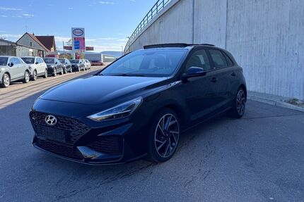 Hyundai i30 243.000 km 13.000 € Essingen 73457
