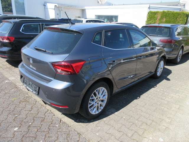 Seat Ibiza Xcellence 1.0 TSI leichter Seitenschaden NAV 897 km 16.988 &euro; Bergkamen 59192