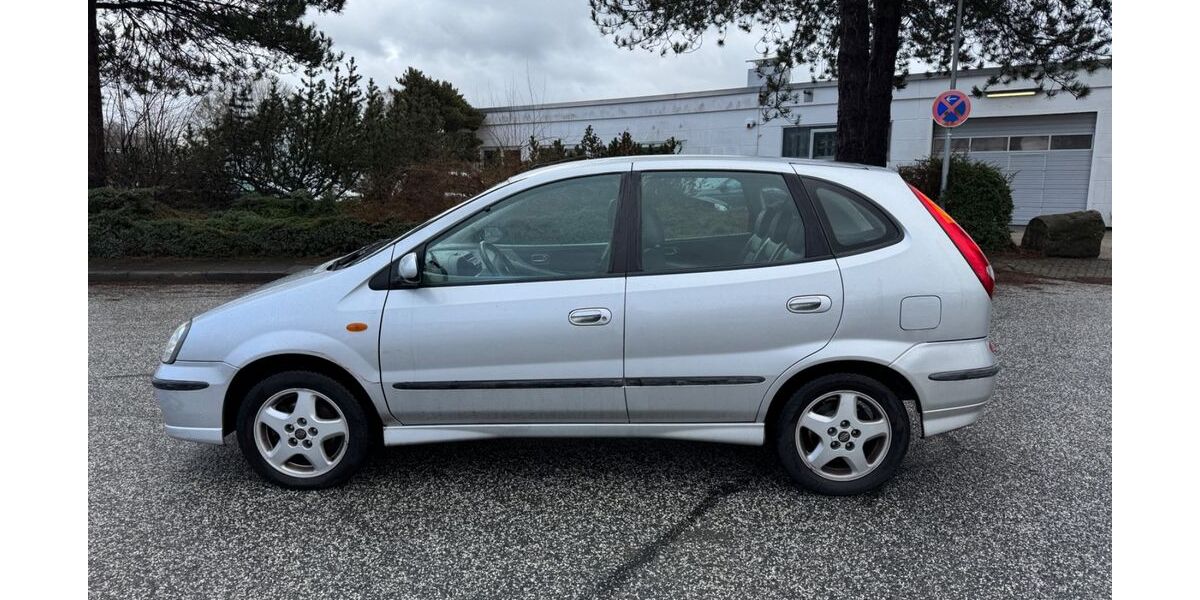 Nissan Almera 110.421 km 1.290 &euro; Barsbüttel 22885