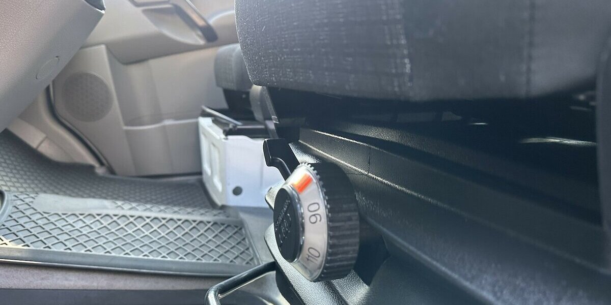 Mercedes-Benz Sprinter 316 CDI Tourer 2,2,2,3 mit 2,8 to AHK 250.794 km 24.871 &euro; Mainz 55122