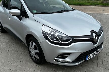 Renault Clio 23.700 km 4.990 € Cottbus 03044