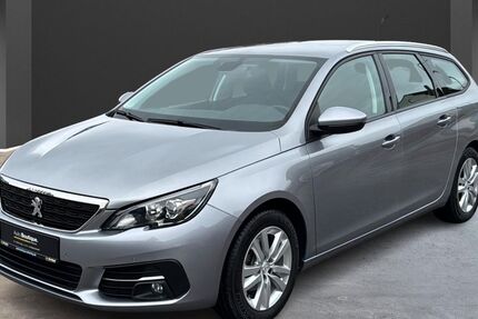 Peugeot 308 34.300 km 13.790 € Schierling 84069