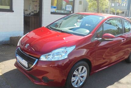 Peugeot 208 125.000 km 3.650 &euro; Dillingen/Saar 66763