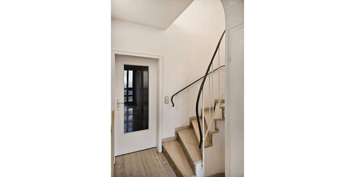 Charmantes Reihenmittelhaus mit Garage und geschütztem Garten in begehrter Lage von Sandhausen 4 zimmer