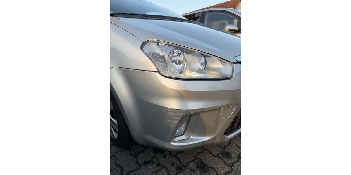 Ford C-Max 134.000 km 4.500 &euro; Frankenthal 01909