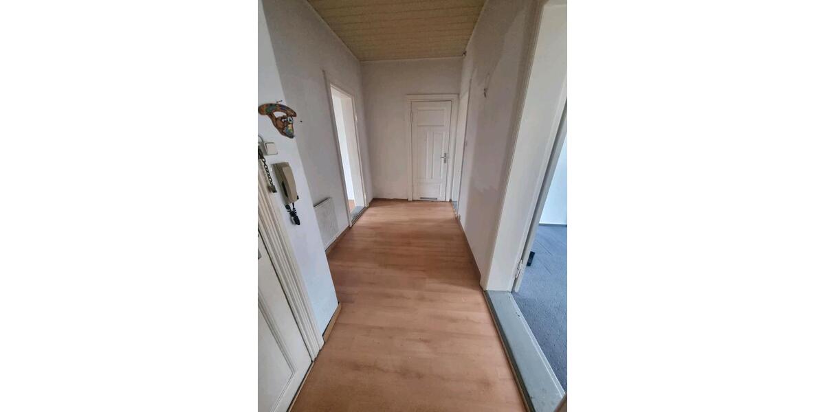 Etagenwohnung Bremerhaven - 3 Zimmer, 67 m&sup2;, 90.000&euro; | Angebot:27072292