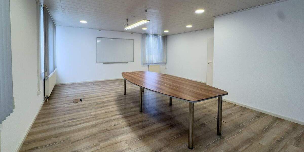 Gewerbeobjekt Limburg - 7 Zimmer, 179 m&sup2;, 2.148&euro; | Angebot:25708016
