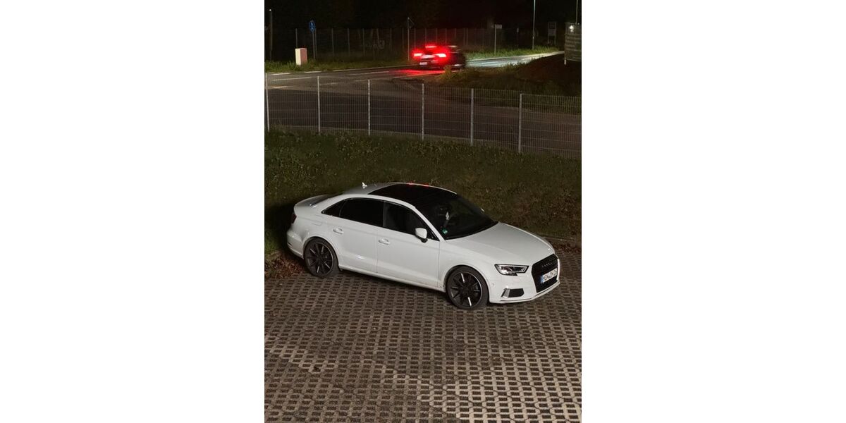 Audi A3 112.000 km 16.980 &euro; Meiningen 98617