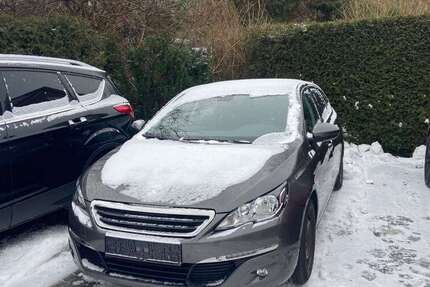 Peugeot 308 77.000 km 8.990 &euro; Mölln 23879
