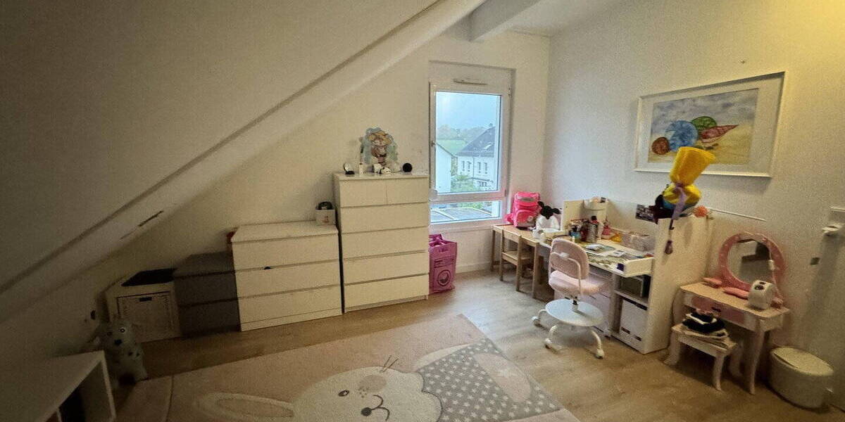 Reihenendhaus Flörsheim Weilbach - 5 Zimmer, 142 m&sup2;, 568.000&euro; | Angebot:25994800