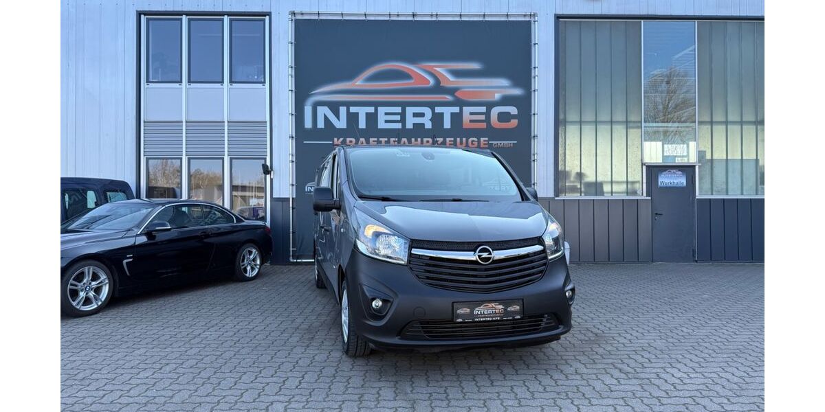 Opel Vivaro 166.000 km 13.750 &euro; Rotenburg 27356
