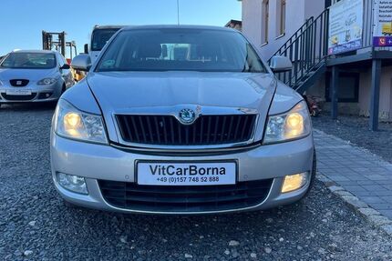Skoda Octavia 247.239 km 2.499 &euro; Borna 04552