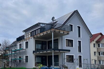 3-Zimmer DG Wohnung in modernem Mehrfamilienhaus in Emmendingen Windenreute mit Aufzug 3 zimmer