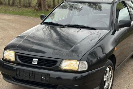 Seat Ibiza 120.000 km 990 &euro; Lauenau 31867