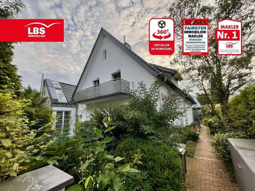 Haus zum Kaufen in Horn-Bad Meinberg 525.000 € 196 m²