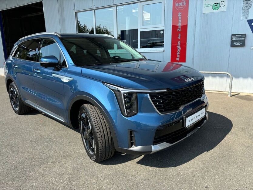 Kia Sorento 8.999 km 52.997 € Freiberg 09599