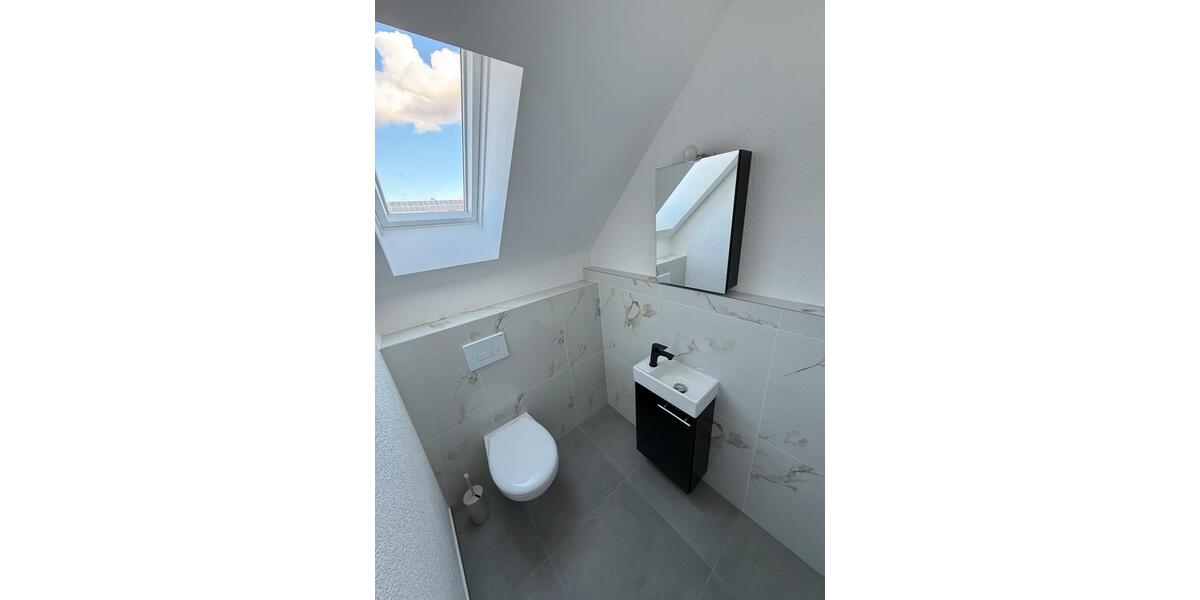 Dachgeschoßwohnung Endingen am Kaiserstuhl - 3 Zimmer, 90 m&sup2;, 1.550&euro; | Angebot:26226392