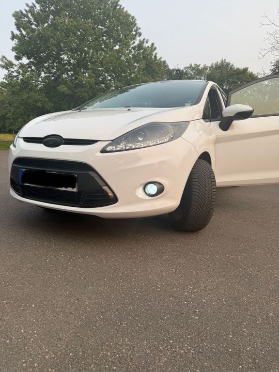 Ford Fiesta 176.000 km 5.900 € Elmshorn 25335