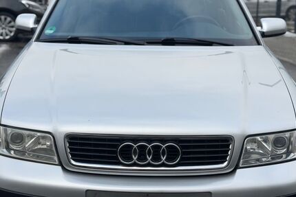 Audi A4 161.129 km 4.990 &euro; Wildau 15745