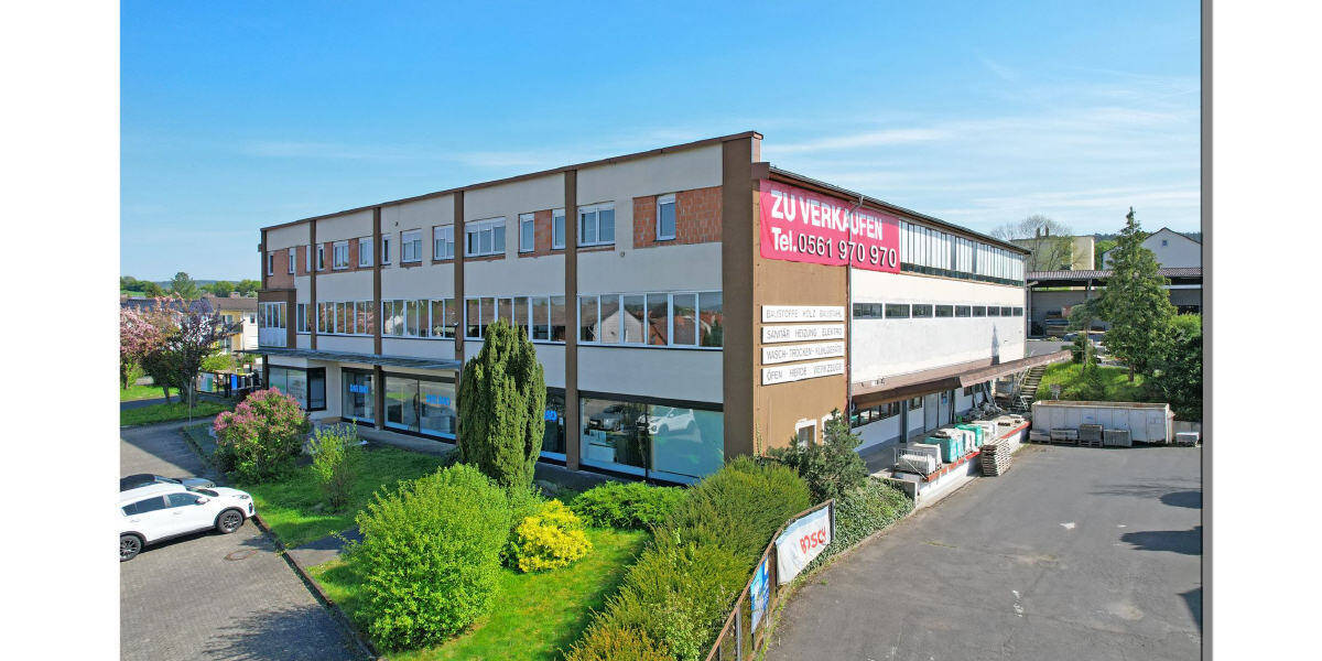 Vielseitig nutzbare Gewerbeimmobilie auf 9398 m² Grundstück, Bad-Wildungen zimmer