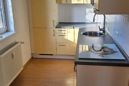 Wohnung Sonneberg - 3 Zimmer, 75 m&sup2;, 560&euro; | Angebot:25414948