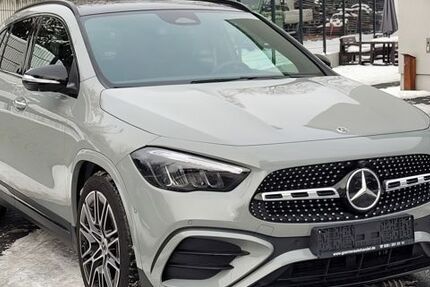 Mercedes-Benz GLA 200 3.900 km 41.800 &euro; Berlin 10787