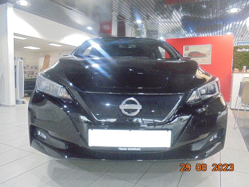 Nissan Leaf 15 km 29.990 € Halberstadt 38820