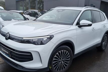 VW Tiguan 32.243 km 32.780 &euro; Potsdam 14480