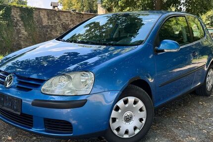 VW Golf 214.000 km 2.299 &euro; Limburg - Eschhofen 65552