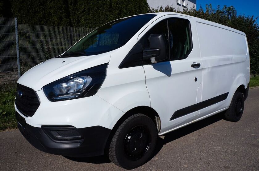 Ford Transit Custom 149.000 km 10.999 € Vierkirchen bei München 85256