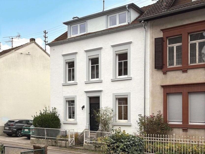 Gemütliches Einfamilienhaus mit Garten zur Miete in Mettlach zimmer