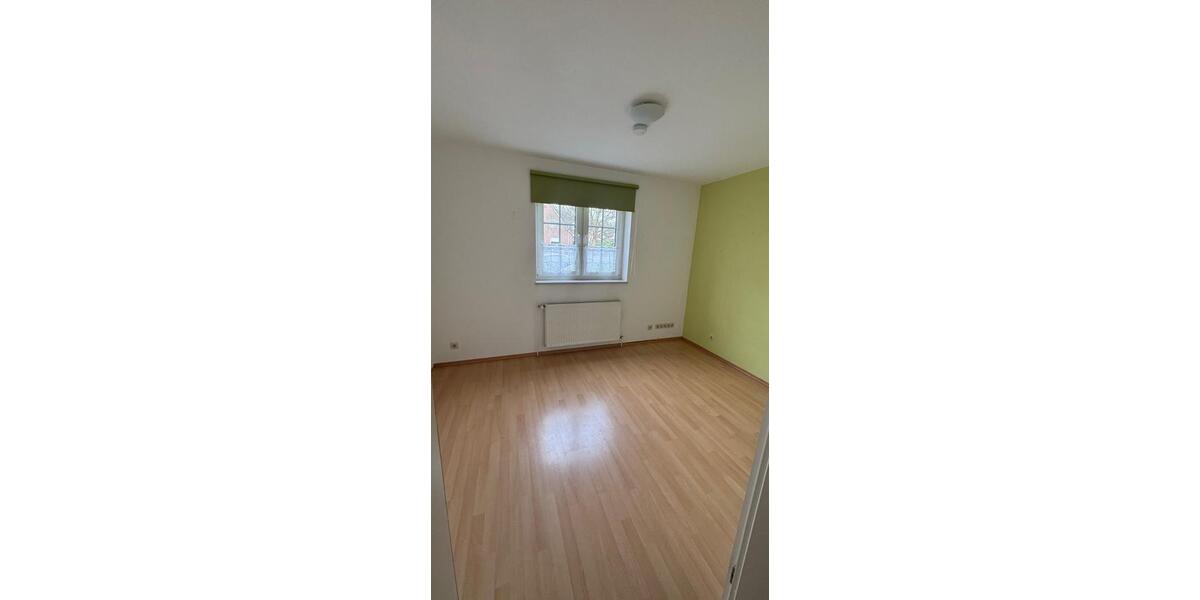 Erdgeschoßwohnung Osterholz-Scharmbeck Scharmbeck - 3 Zimmer, 83 m&sup2;, 950&euro; | Angebot:25946891