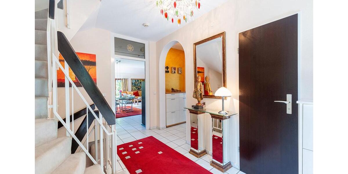 Einfamilienhaus Hilden Kalstert - 5 Zimmer, 215 m&sup2;, 769.000&euro; | Angebot:26796962