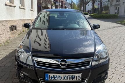 Opel Astra 87.000 km 6.500 &euro; Detmold 32756