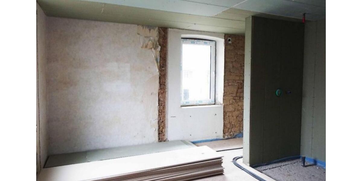 Historisches Bruchsteinhaus mit moderner Technik und außergewöhnl 8 zimmer