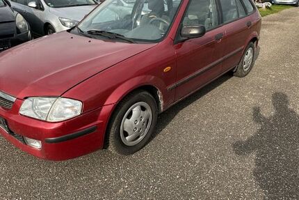 Mazda 323 207.677 km 900 &euro; Hambrücken 76707