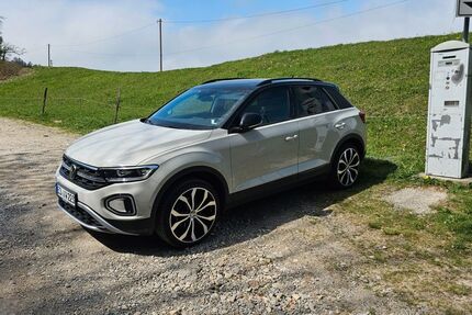 VW T-Roc 59.000 km 19.500 € Berglern 85459