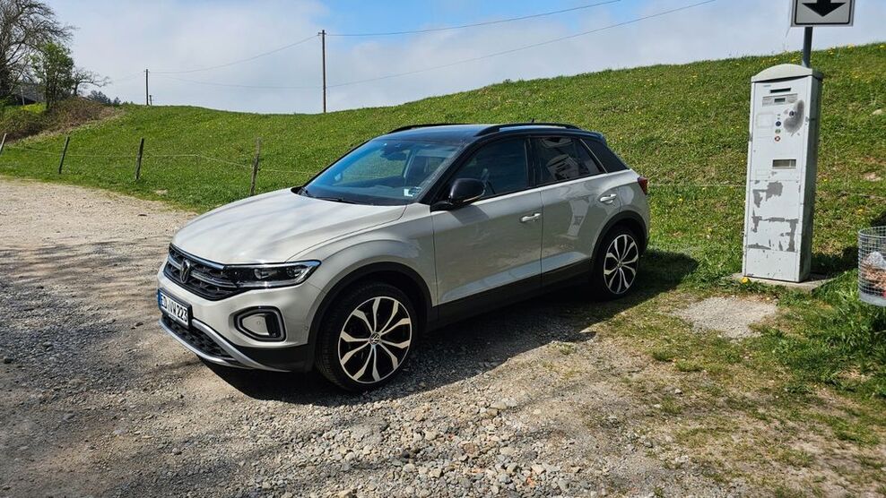VW T-Roc 59.000 km 19.500 € Berglern 85459