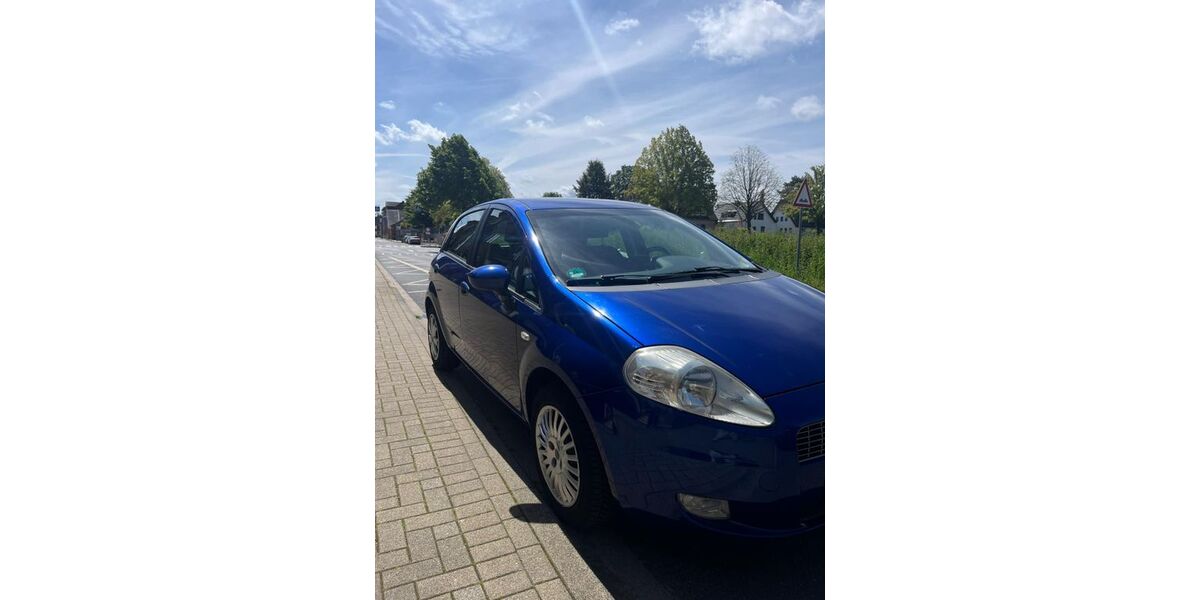 Fiat Punto 137.000 km 1.950 &euro; Aachen 52076